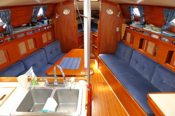 Slide: The Image of Ericson 34-2 1990 - 2