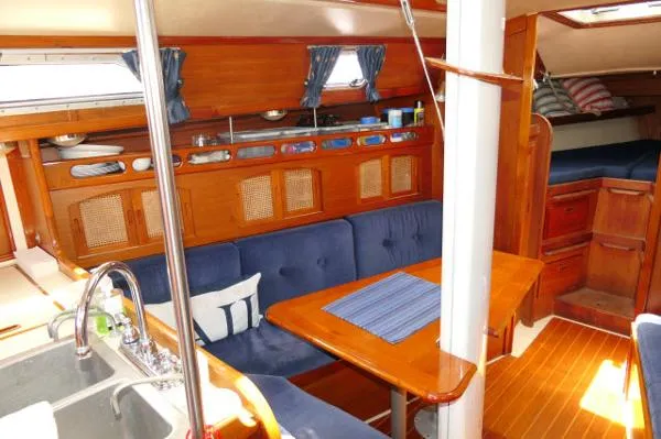 Slide: The Image of Ericson 34-2 1990 - 3