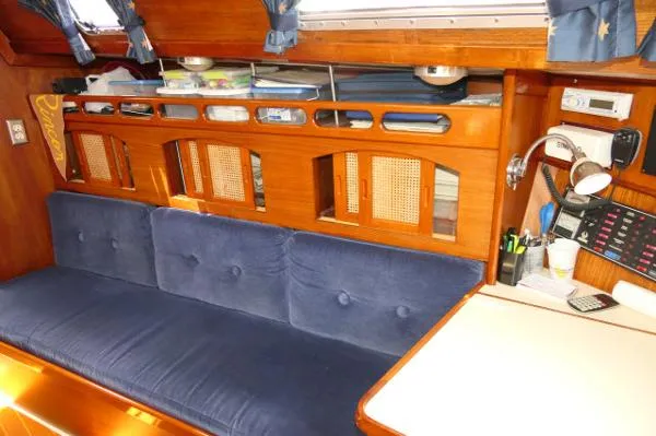 Slide: The Image of Ericson 34-2 1990 - 5