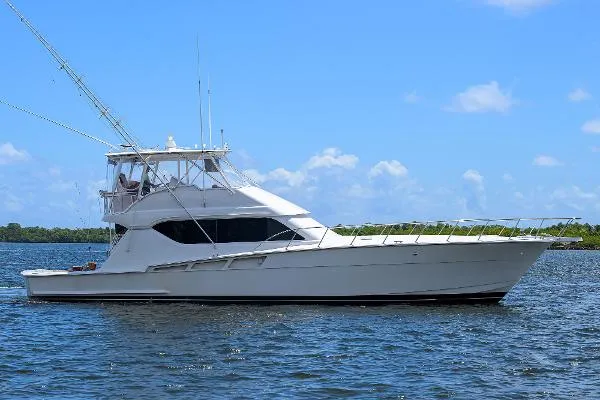 Slide: The Image of Hatteras 60 Convertible 2001 - 0