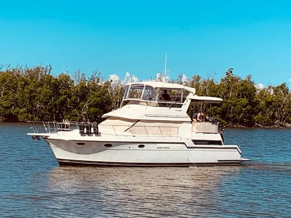Slide: The Image of Carver Yachts 430 Cockpit Motor Yacht 1991 - 0
