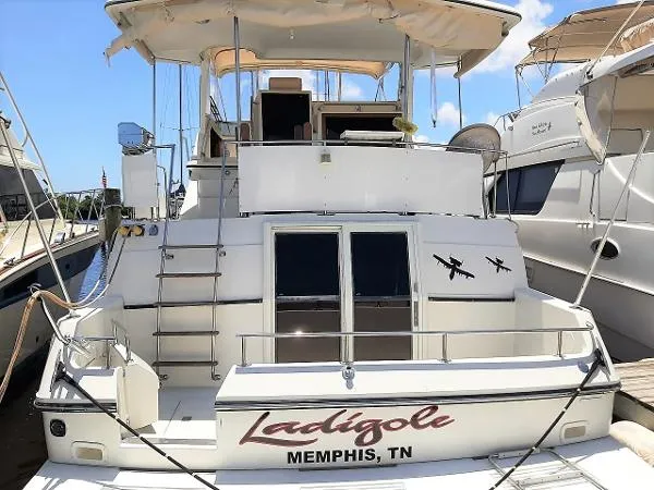 Slide: The Image of Carver Yachts 430 Cockpit Motor Yacht 1991 - 5