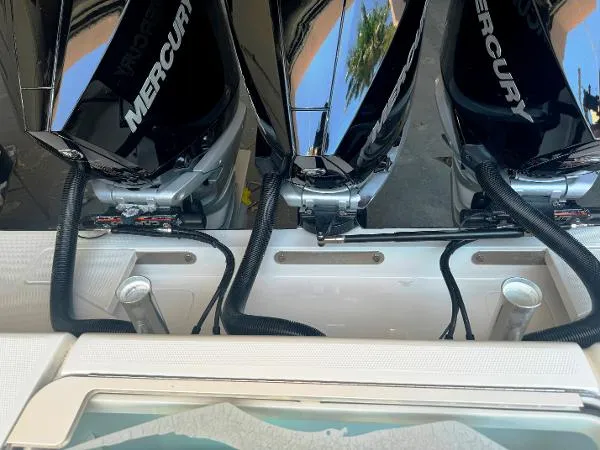 Slide: The Image of SeaVee 340Z Open Fisherman 2022 - 8