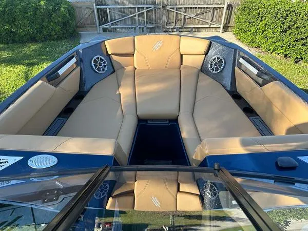 Slide: The Image of ATX 24 Type-S 2021 - 4