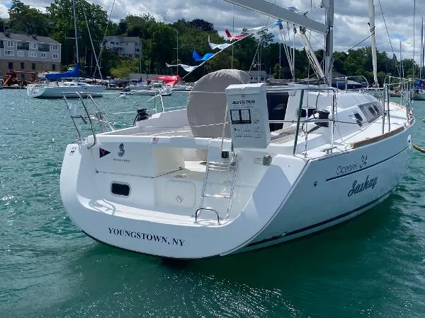 Slide: The Image of Beneteau Oceanis 34 2012 - 9