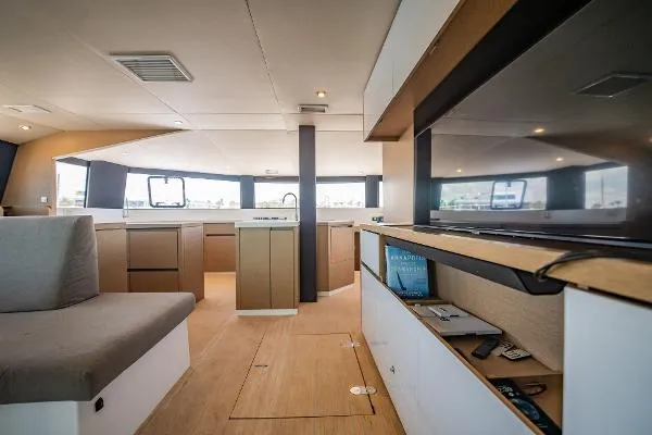 Slide: The Image of Neel 51 2019 - 9