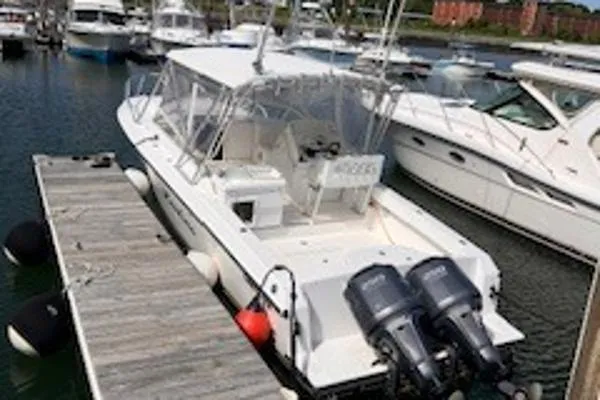 Slide: The Image of Contender 35 Side Console 2005 - 1