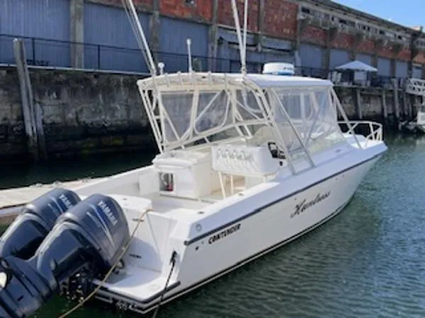 Slide: The Image of Contender 35 Side Console 2005 - 2