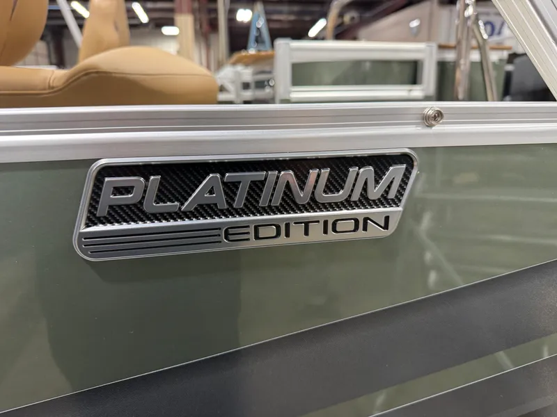 Slide: The Image of Tahoe Sport 200HP Rear Fish 2385 Tritoon 2026 - 45