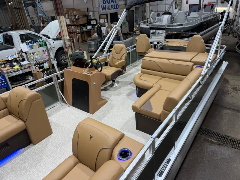 Slide: The Image of Tahoe Sport 200HP Rear Fish 2385 Tritoon 2026 - 5