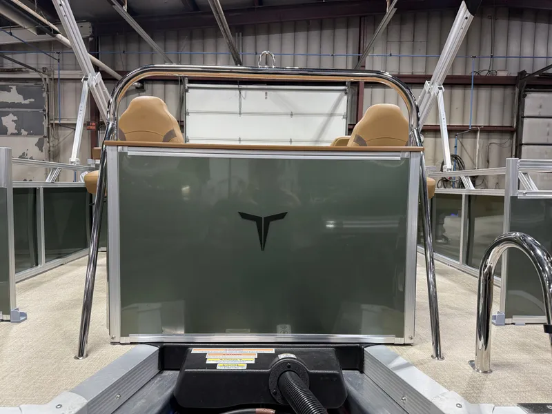 Slide: The Image of Tahoe Sport 200HP Rear Fish 2385 Tritoon 2026 - 51