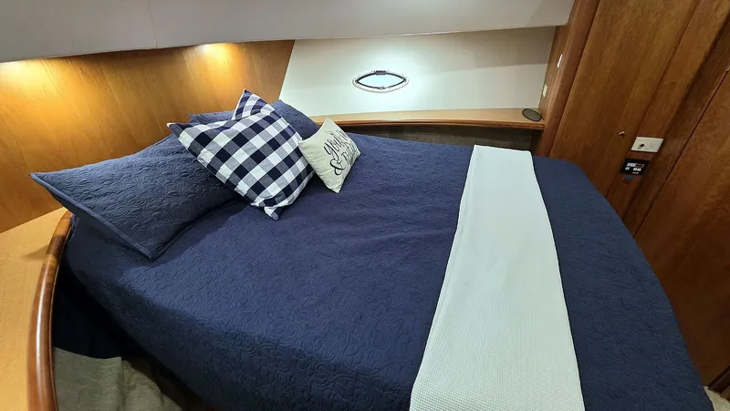 Slide: The Image of Master Stateroom Starboard - 23
