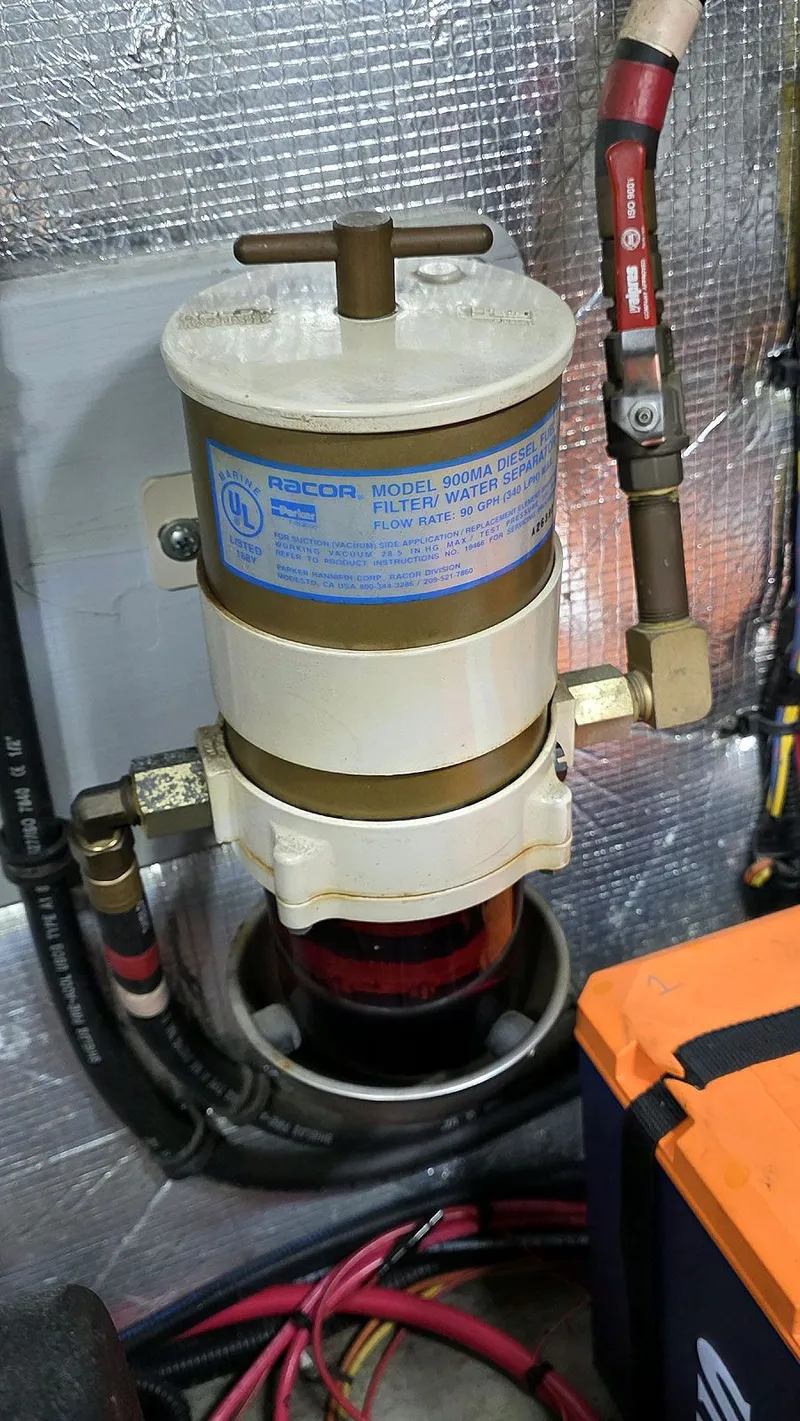 Slide: The Image of Main Engine Fuel Filtration - 43