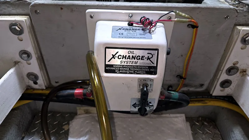 Slide: The Image of Oil Change System - 45