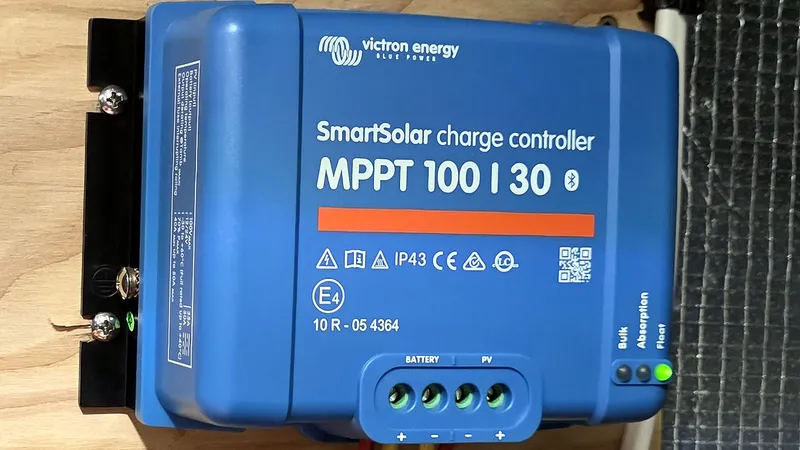 Slide: The Image of Solar Controller - 52