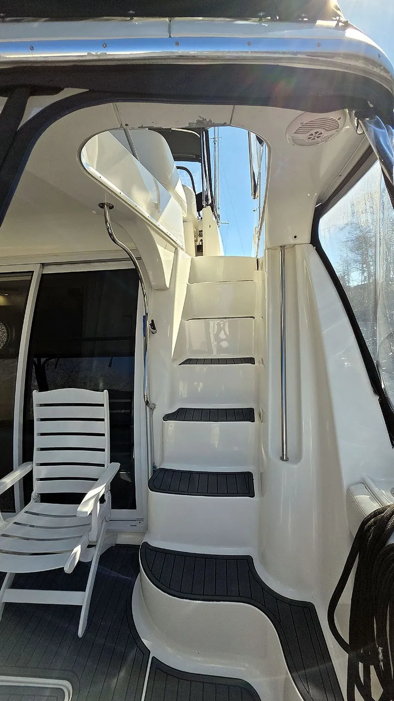 Slide: The Image of Flybridge Companionway - 9