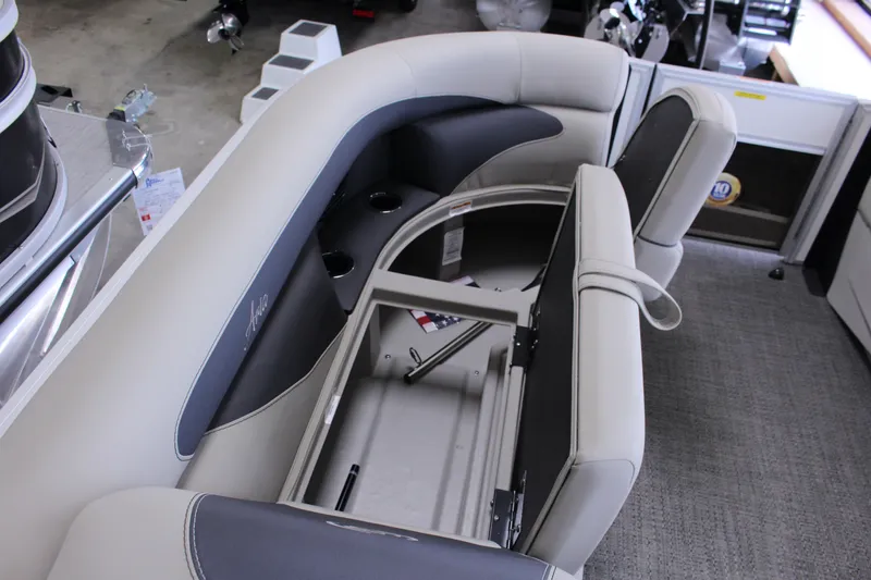 Slide: The Image of Barletta Aria A22CC 2024 - 22