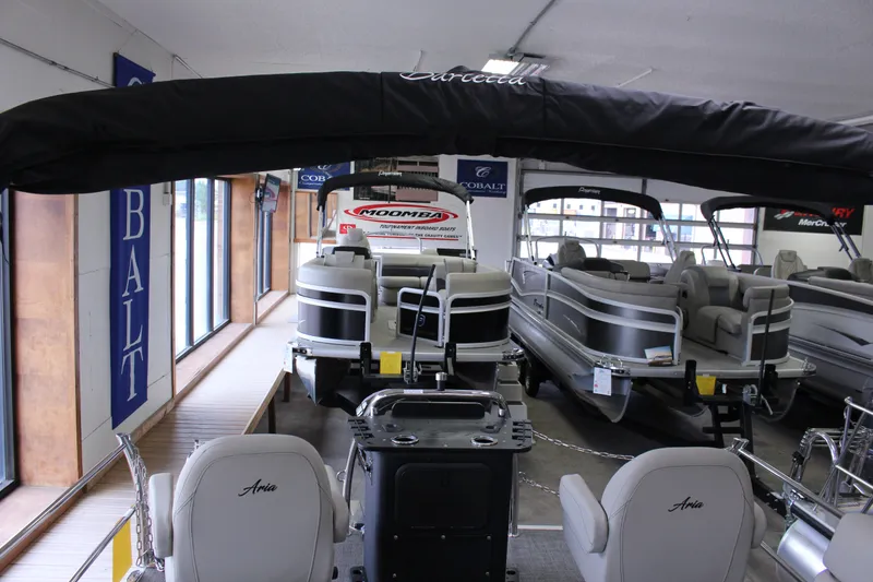 Slide: The Image of Barletta Aria A22CC 2024 - 30