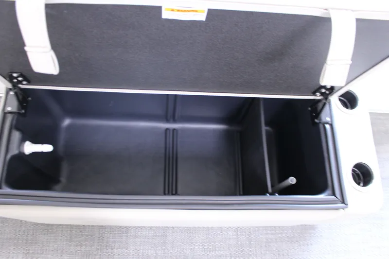 Slide: The Image of Barletta Aria A22CC 2024 - 33