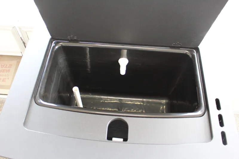 Slide: The Image of Barletta Aria A22F 2025 - 14