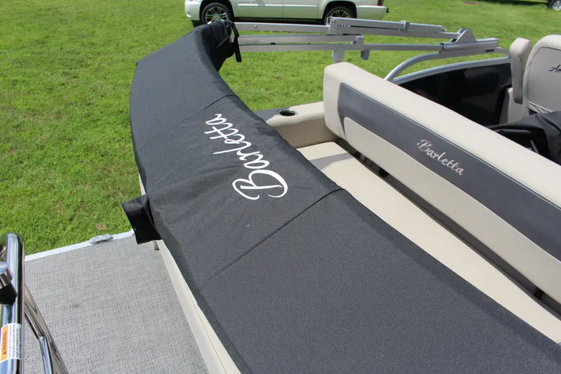 Slide: The Image of Barletta Aria A24UC 2024 - 14