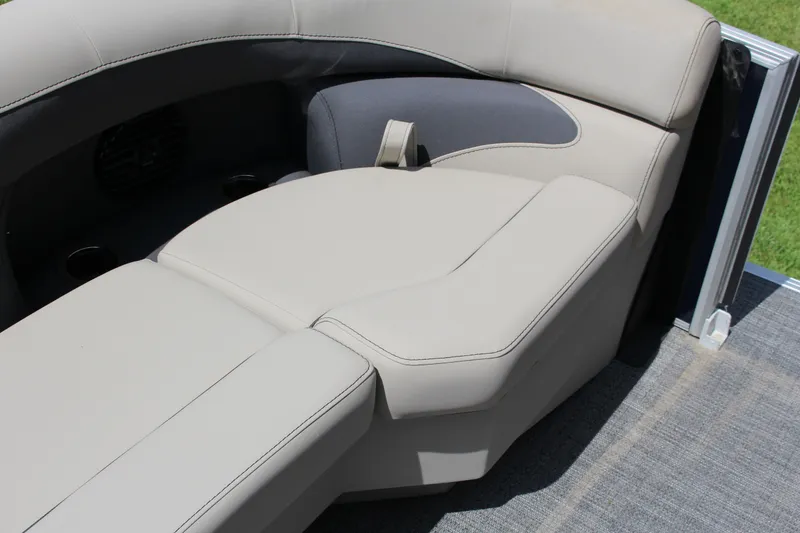 Slide: The Image of Barletta Aria A24UC 2024 - 25