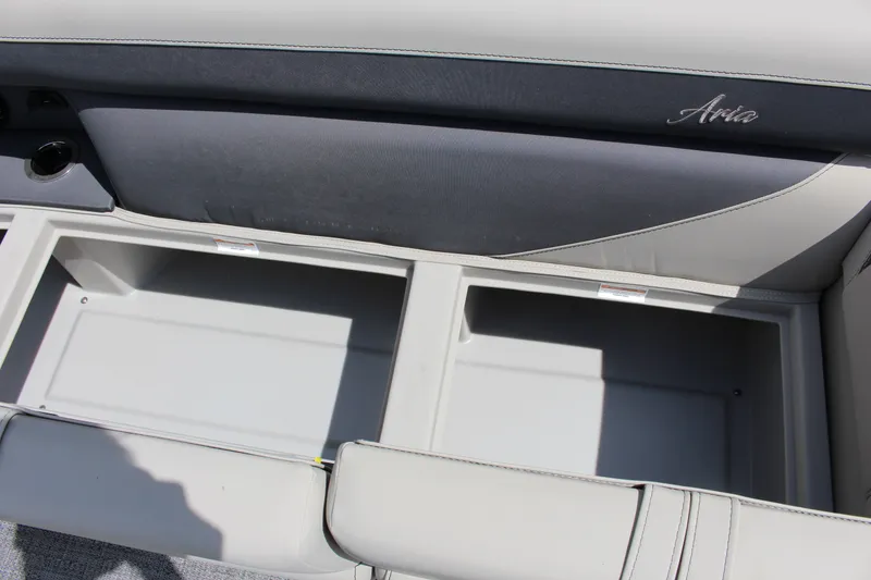 Slide: The Image of Barletta Aria A24UC 2024 - 28