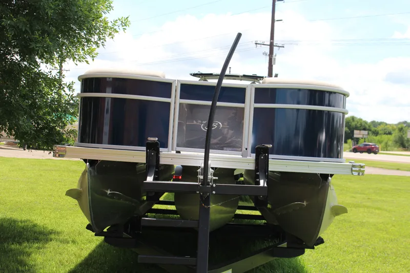 Slide: The Image of Barletta Aria A24UC 2024 - 3