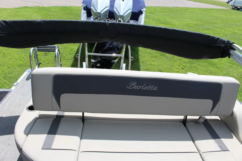 Slide: The Image of Barletta Aria A24UC 2024 - 32