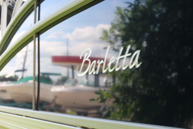 Slide: The Image of Barletta Aria A24UC 2024 - 6