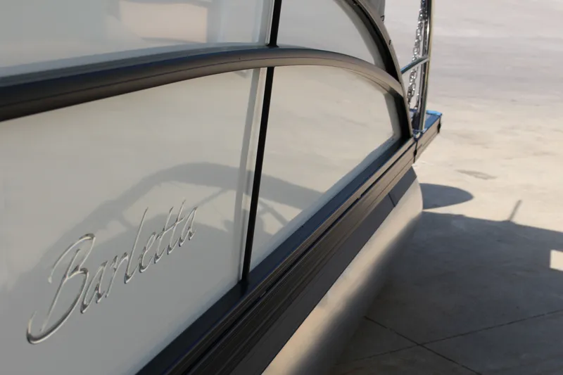 Slide: The Image of Barletta Cabrio C22CC 2025 - 16