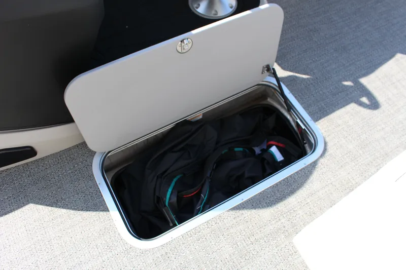 Slide: The Image of Barletta Cabrio C22CC 2025 - 45