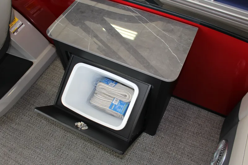 Slide: The Image of Barletta CABRIO C24UE 2025 - 25