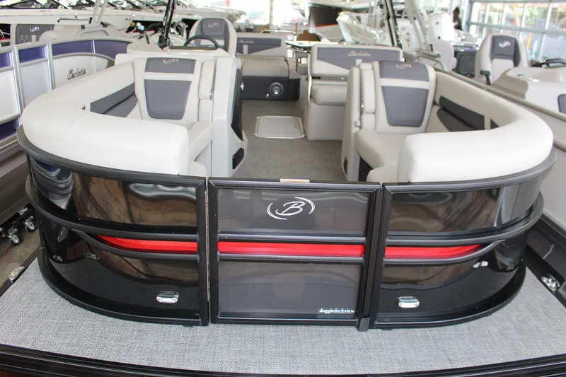 Slide: The Image of Barletta CABRIO C24UE 2025 - 5