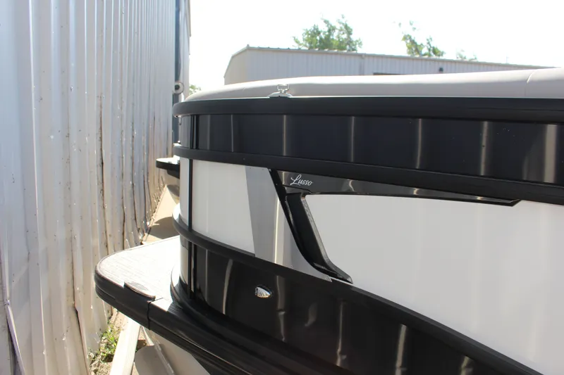 Slide: The Image of Barletta Lusso L23U 2025 - 11