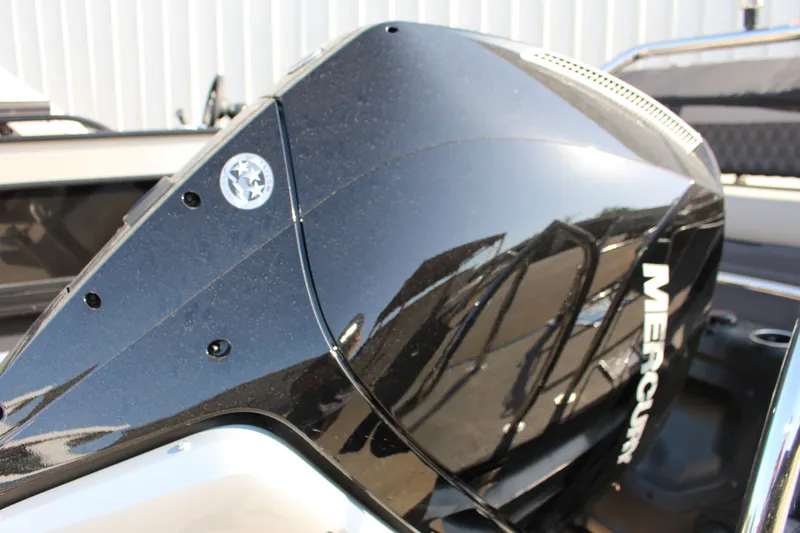 Slide: The Image of Barletta Lusso L23U 2025 - 15