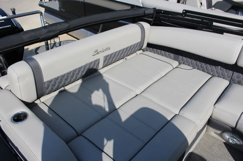 Slide: The Image of Barletta Lusso L23U 2025 - 21