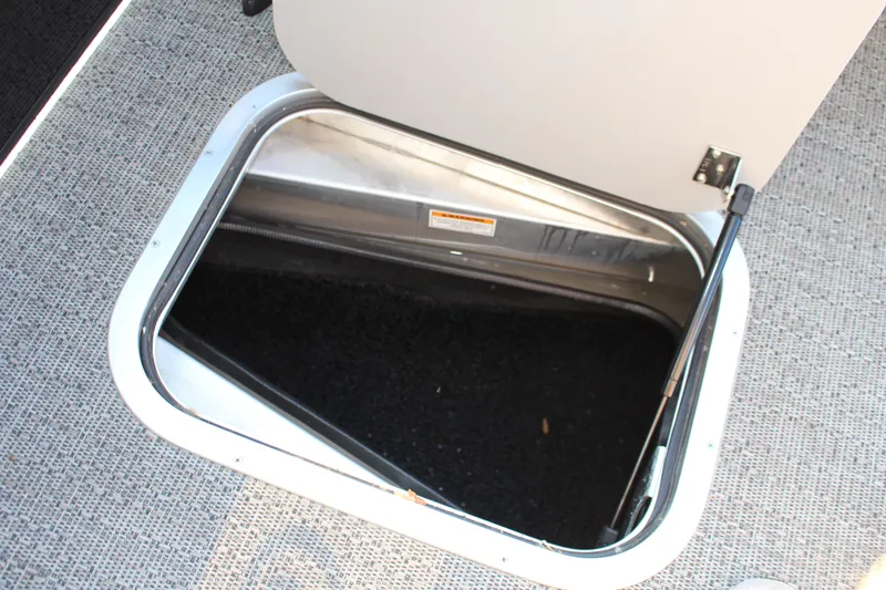 Slide: The Image of Barletta Lusso L23U 2025 - 33