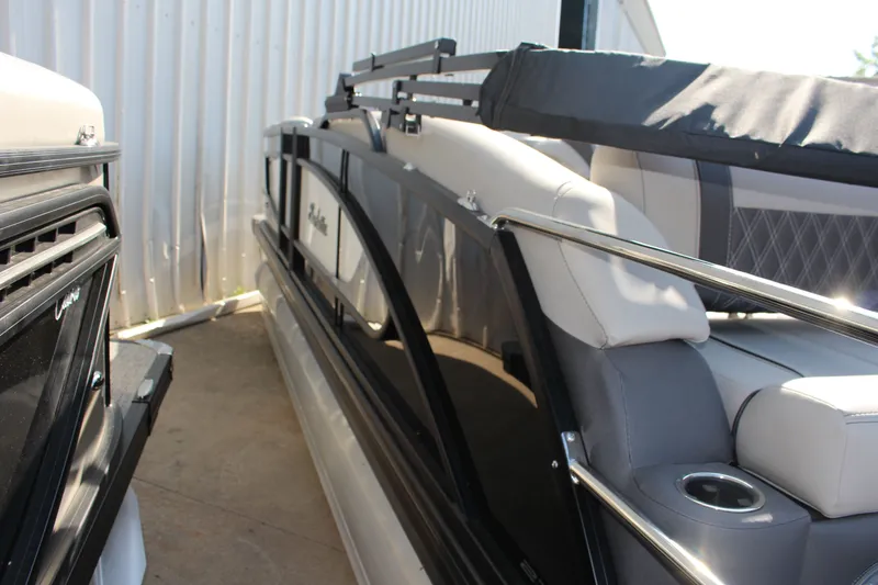 Slide: The Image of Barletta Lusso L23U 2025 - 8