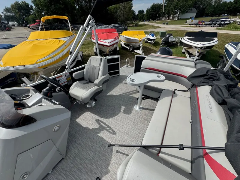 Slide: The Image of Bennington SX23 2021 - 4