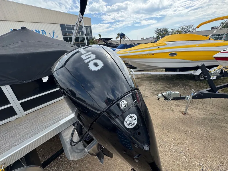 Slide: The Image of Bennington SX23 2021 - 9