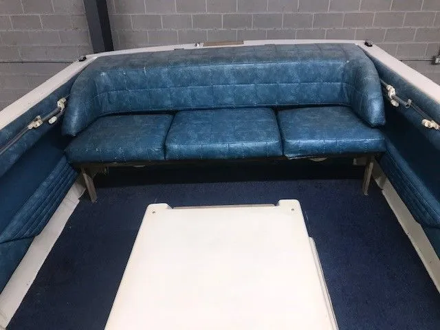 Slide: The Image of Chris-Craft Lancer 1979 - 15