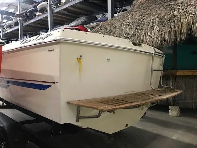 Slide: The Image of Chris-Craft Lancer 1979 - 4