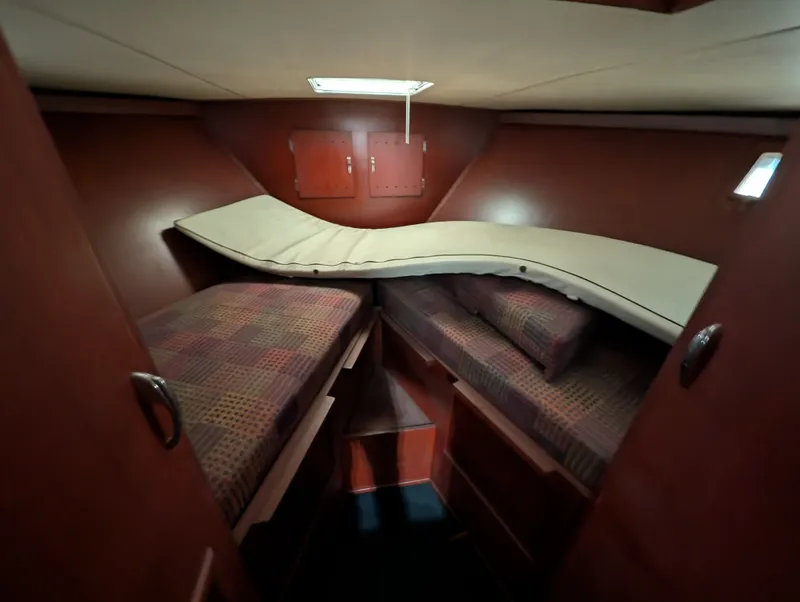 Slide: The Image of Chris-Craft Roamer 37 1967 - 14
