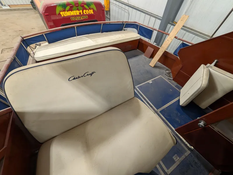 Slide: The Image of Chris-Craft Roamer 37 1967 - 22