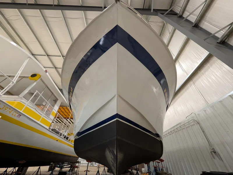 Slide: The Image of Chris-Craft Roamer 37 1967 - 6