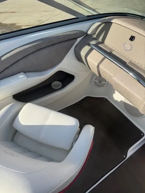 Slide: The Image of Cobalt 200 2004 - 17