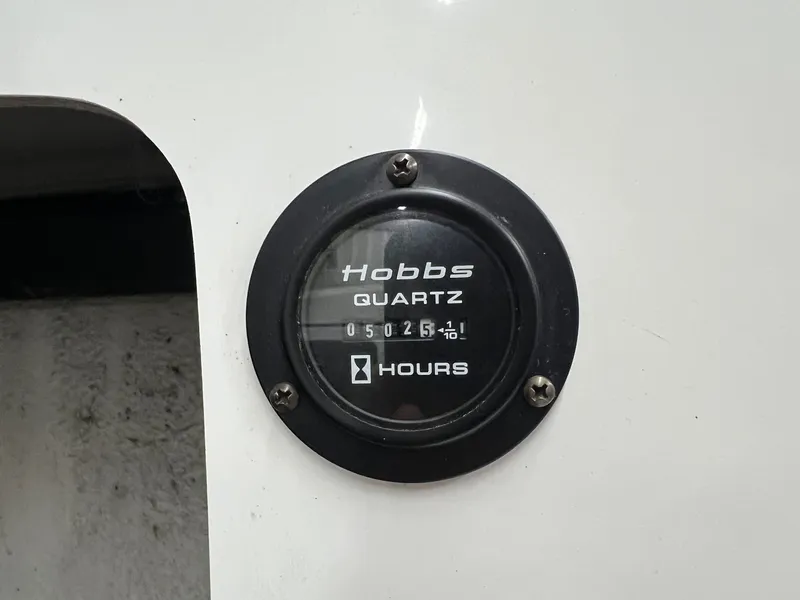 Slide: The Image of Cobalt 200 Bowrider 2005 - 10