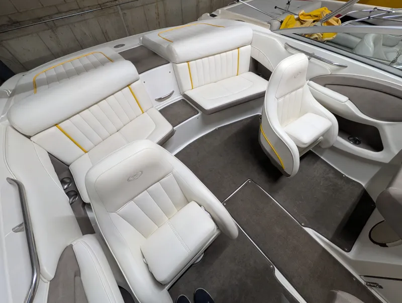 Slide: The Image of Cobalt 200 Bowrider 2005 - 11