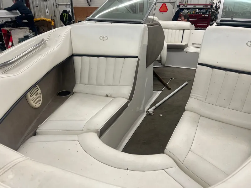 Slide: The Image of Cobalt 200 Bowrider 2005 - 5